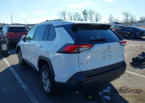 2023 Toyota Rav4 Xle из США, поврежденный, VIN 2T3P1RFV0PW375623